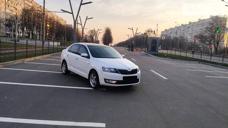 Ліфтбек Skoda Rapid 2013 в Харкові