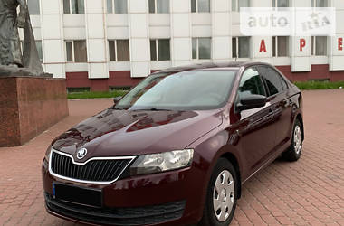 Хэтчбек Skoda Rapid 2013 в Днепре