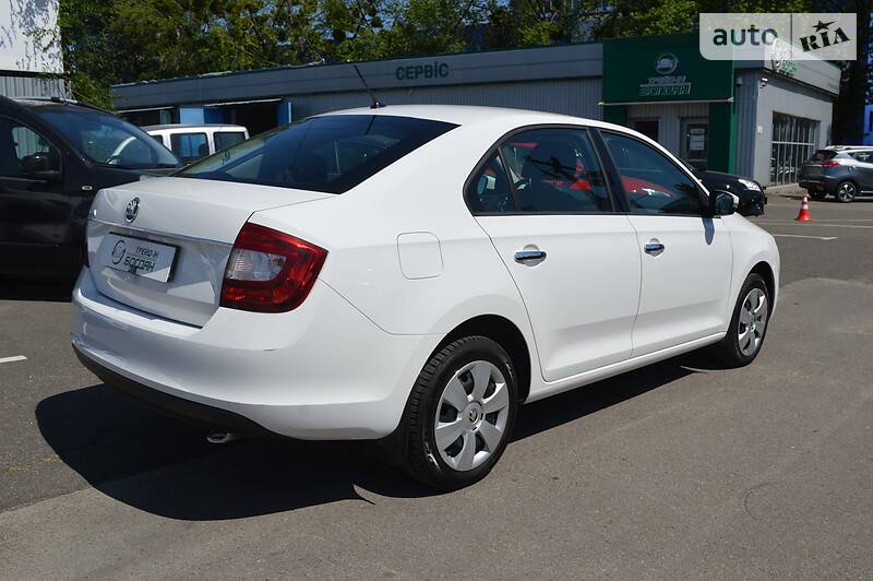 Хетчбек Skoda Rapid 2017 в Києві фото 3 Хетчбек Skoda Rapid 2017 в Києві