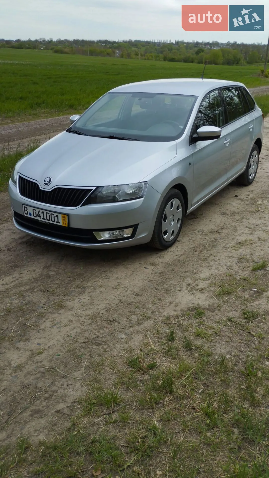 2015 Skoda Rapid - мініатюра 2