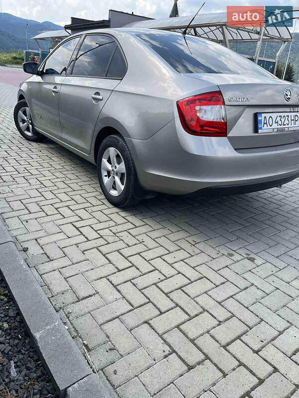 Лифтбек Skoda Rapid 2013 в Тячеве фото 3 Лифтбек Skoda Rapid 2013 в Тячеве