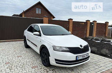Ліфтбек Skoda Rapid 2015 в Сумах