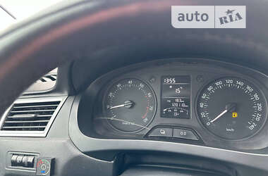 Ліфтбек Skoda Rapid 2015 в Сумах