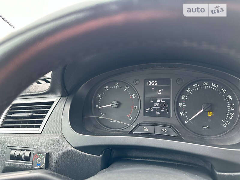 Лифтбек Skoda Rapid 2015 в Сумах фото 11 Лифтбек Skoda Rapid 2015 в Сумах