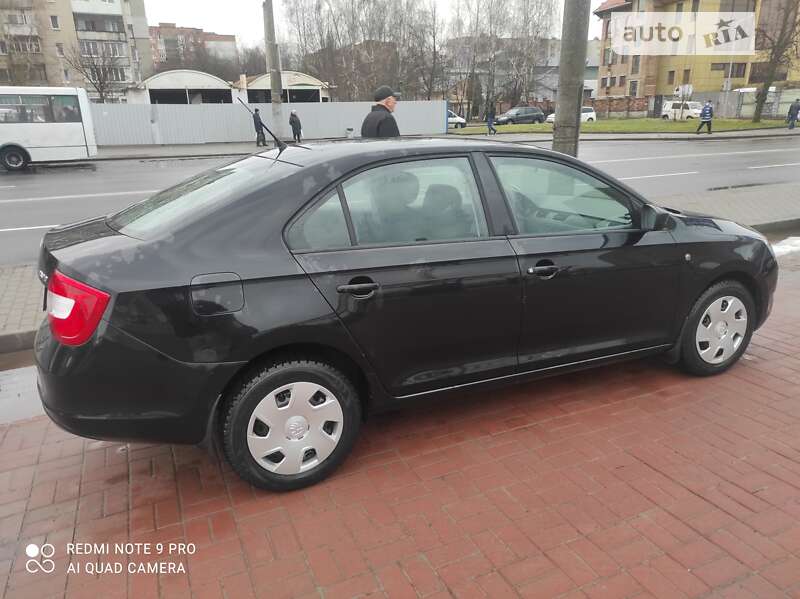 Лифтбек Skoda Rapid 2013 в Луцке