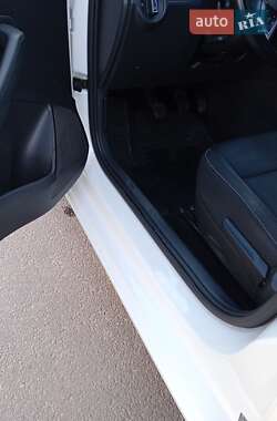 Лифтбек Skoda Rapid 2016 в 
