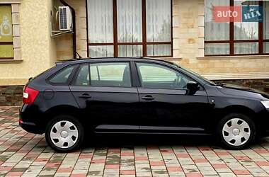 Хэтчбек Skoda Rapid 2015 в 