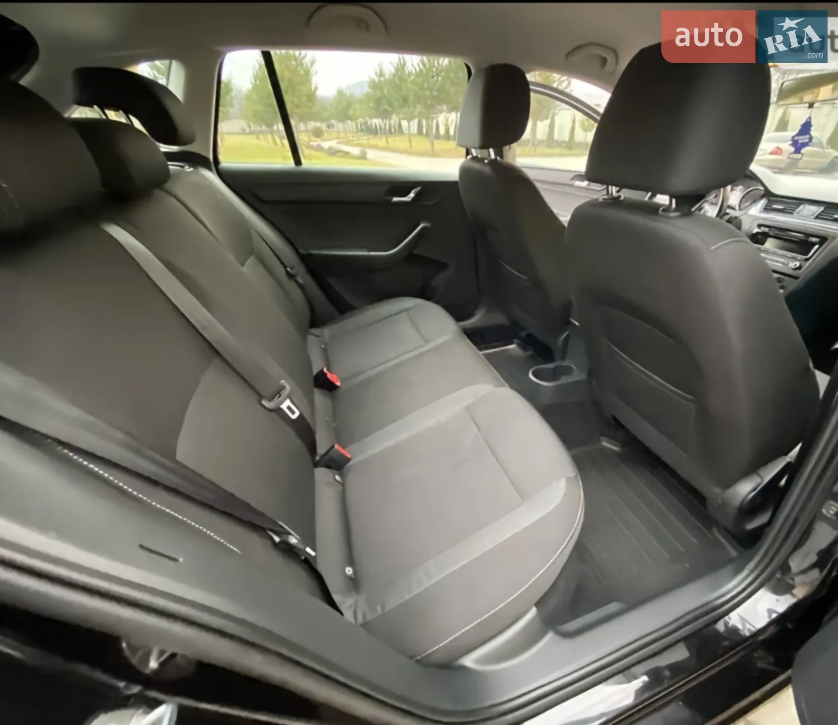 2015 Skoda Rapid - мініатюра 9