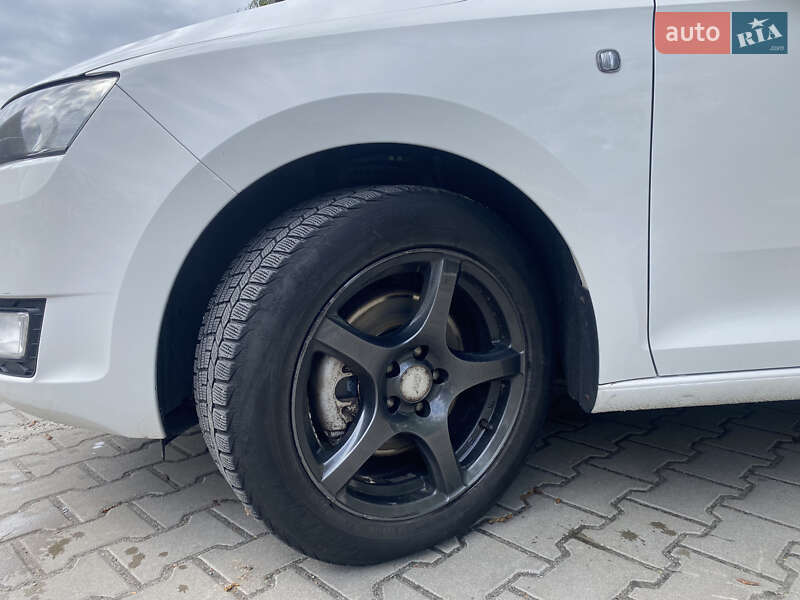 Лифтбек Skoda Rapid 2013 в Киеве фото 7 Лифтбек Skoda Rapid 2013 в Киеве