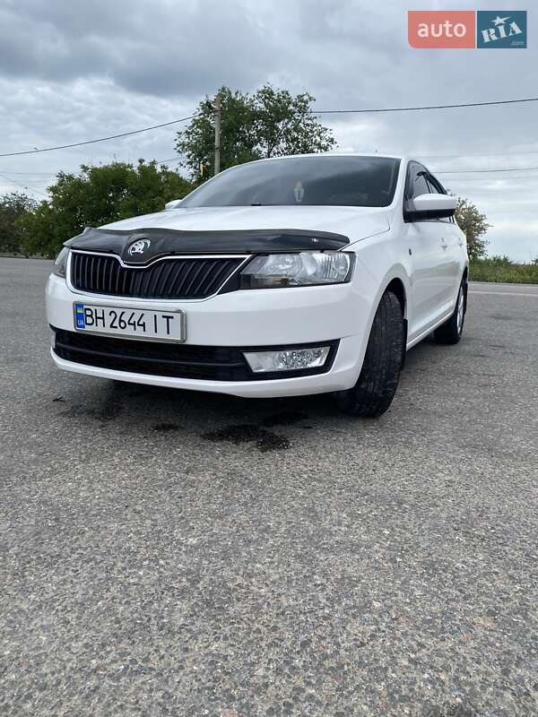 Ліфтбек Skoda Rapid 2013 в Татарбунарах
