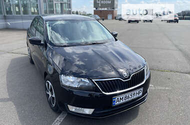 Лифтбек Skoda Rapid 2013 в Киеве