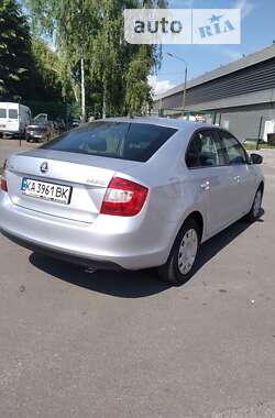 Хэтчбек Skoda Rapid 2013 в Киеве