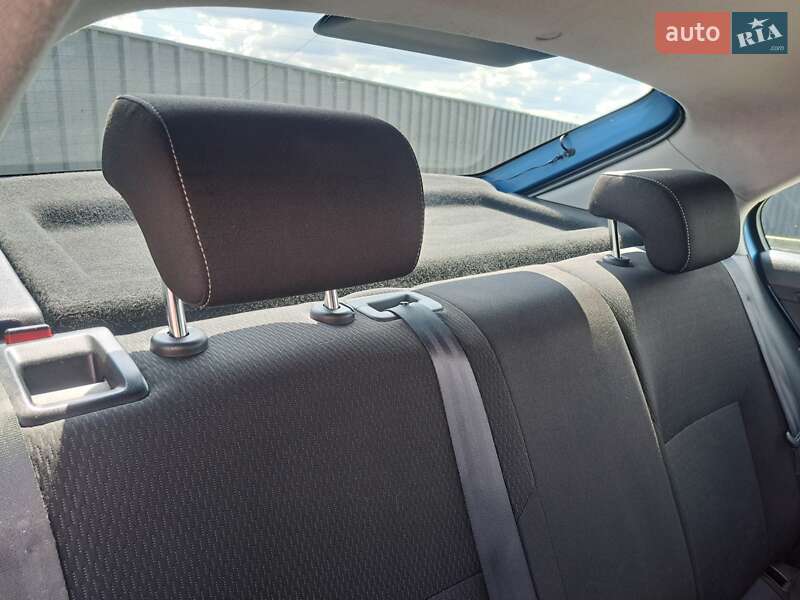 Лифтбек Skoda Rapid 2013 в Обухове