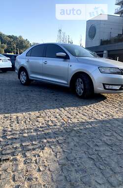 Лифтбек Skoda Rapid 2013 в Львове