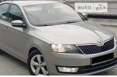 Лифтбек Skoda Rapid 2013 в Ивано-Франковске