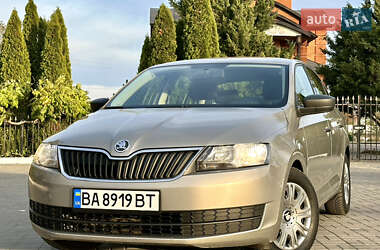 Лифтбек Skoda Rapid 2013 в Кропивницком