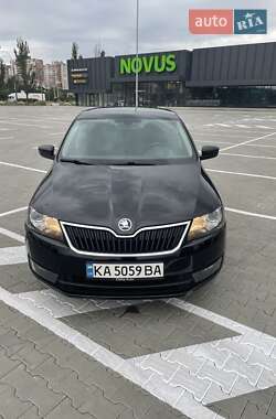 Хэтчбек Skoda Rapid 2014 в Киеве