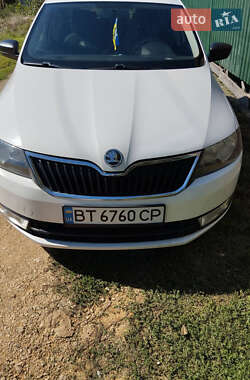 Хетчбек Skoda Rapid 2014 в 