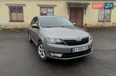 Лифтбек Skoda Rapid 2013 в Гадяче