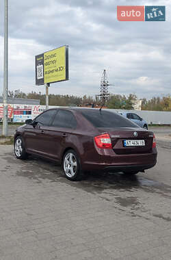 Лифтбек Skoda Rapid 2013 в 