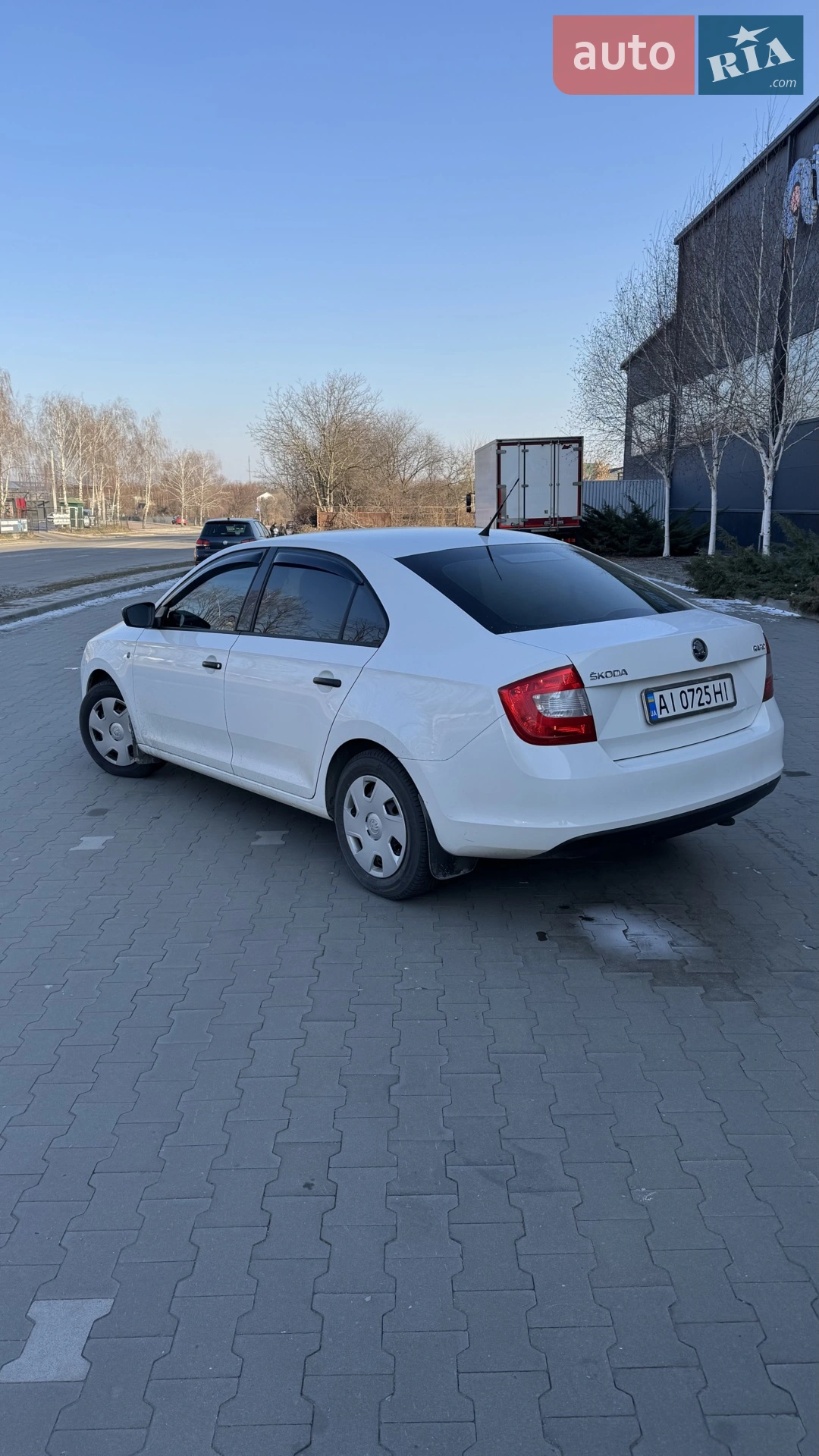 2013 Skoda Rapid - мініатюра 2