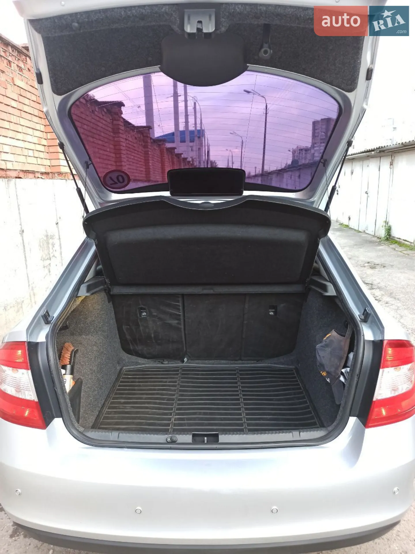 2013 Skoda Rapid - мініатюра 18
