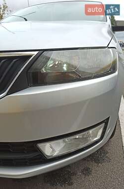 Лифтбек Skoda Rapid 2013 в 
