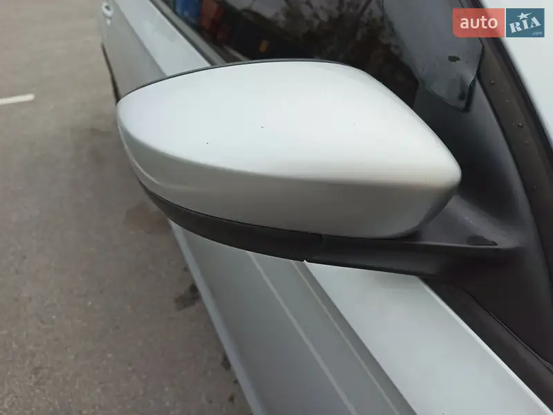 Skoda Rapid 2013 VIN TMBAN2NH3DB100653 фото оголошення 11 з 63
