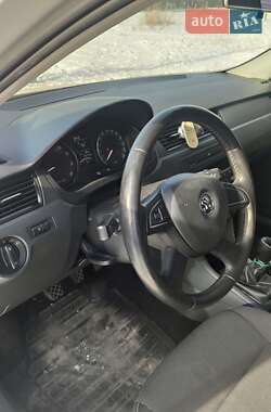 Лифтбек Skoda Rapid 2013 в 