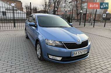 Лифтбек Skoda Rapid 2013 в Знаменке