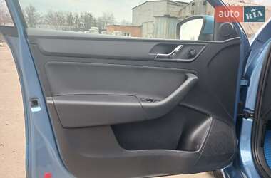 Лифтбек Skoda Rapid 2013 в 