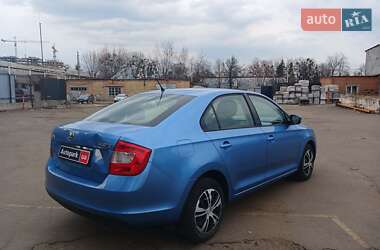 Лифтбек Skoda Rapid 2013 в 