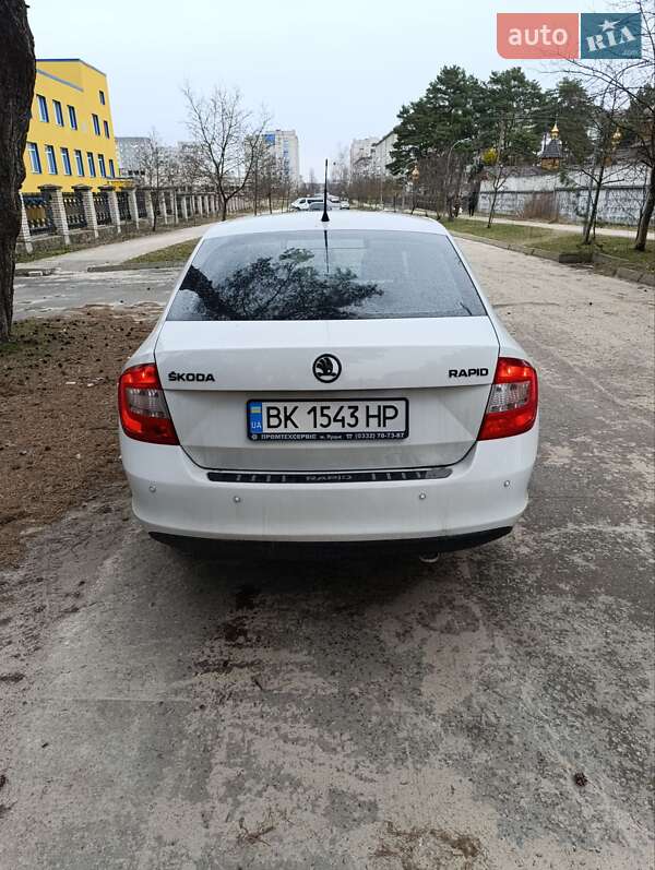 Ліфтбек Skoda Rapid 2013 в Вараші