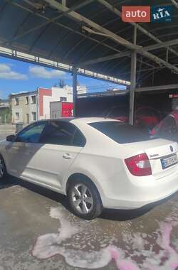 Ліфтбек Skoda Rapid 2015 в 