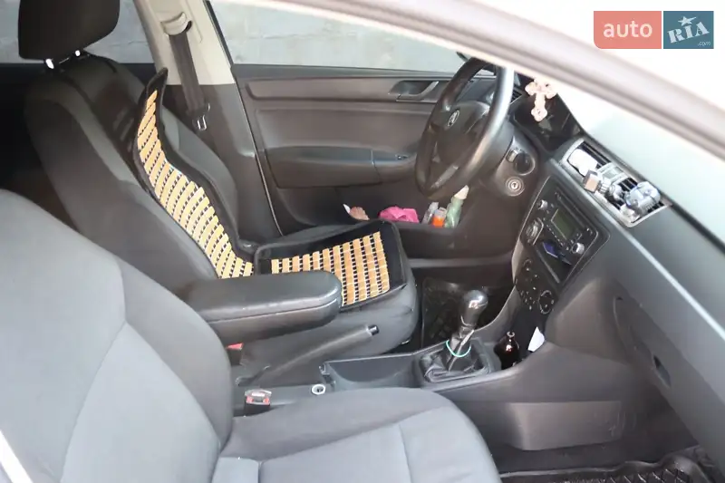 Skoda Rapid 2015 VIN TMBEH6NH1F4545111 фото оголошення 6 з 45