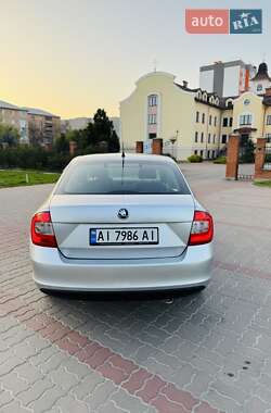 Лифтбек Skoda Rapid 2013 в 