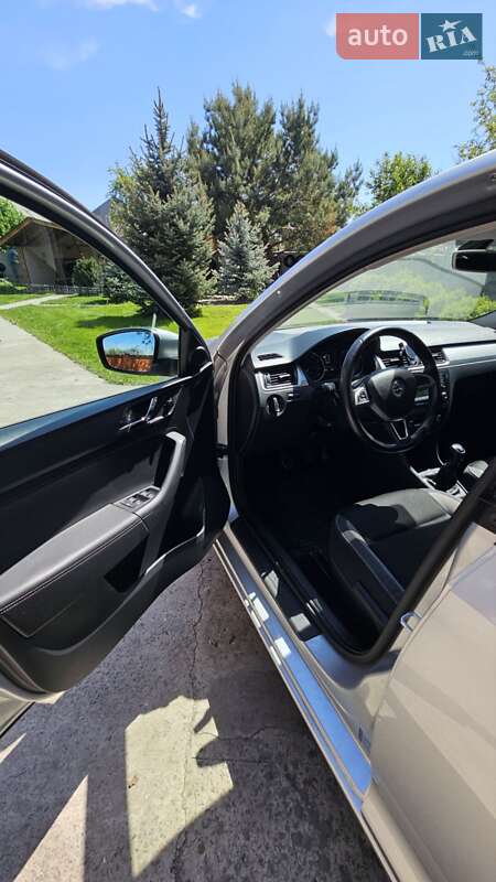 Ліфтбек Skoda Rapid 2016 в Дніпрі