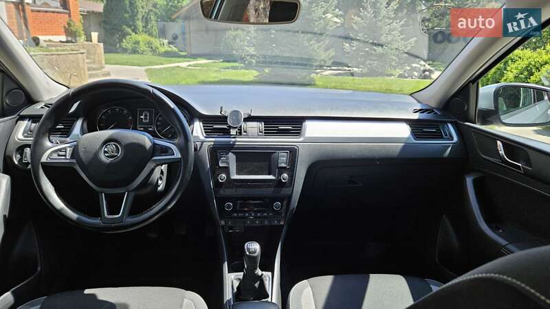 Ліфтбек Skoda Rapid 2016 в Дніпрі