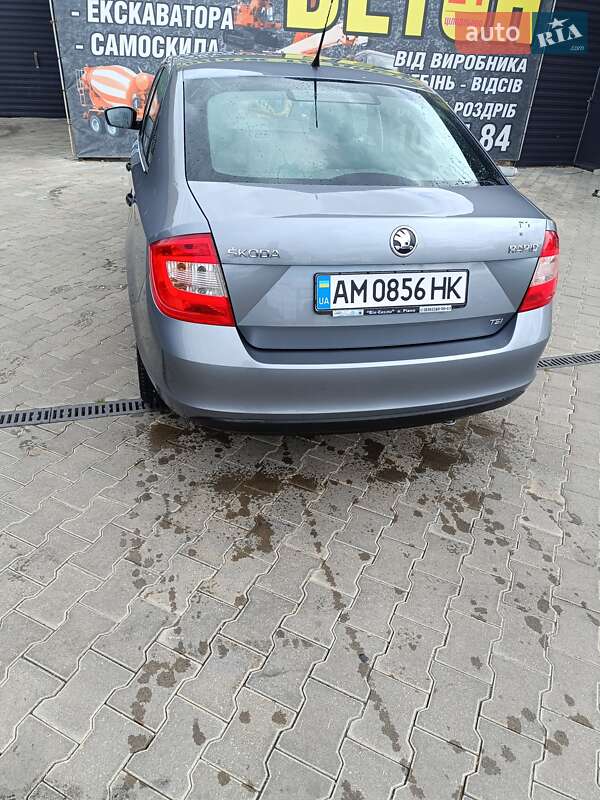 Хэтчбек Skoda Rapid 2013 в Звягеле фото 5 Хэтчбек Skoda Rapid 2013 в Звягеле