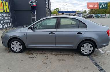 Хэтчбек Skoda Rapid 2013 в 