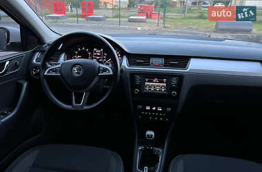 Лифтбек Skoda Rapid 2015 в 