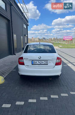 Ліфтбек Skoda Rapid 2014 в 