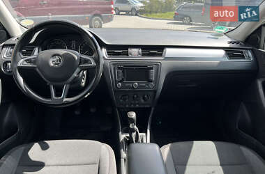 Хэтчбек Skoda Rapid 2015 в 