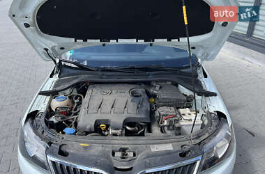 Хэтчбек Skoda Rapid 2015 в 