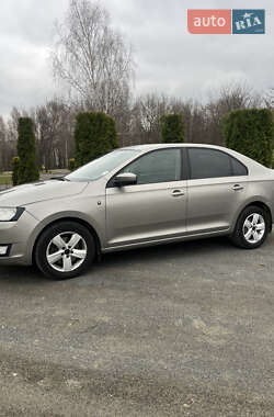 Лифтбек Skoda Rapid 2013 в 