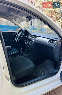 Ліфтбек Skoda Rapid 2013 в 