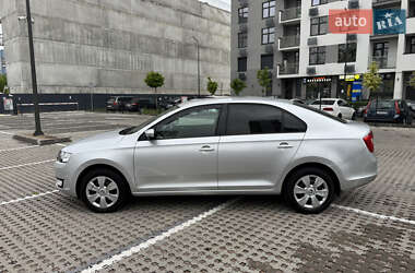 Хэтчбек Skoda Rapid 2017 в 