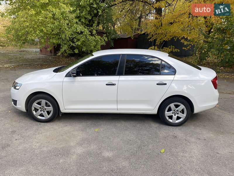 Лифтбек Skoda Rapid 2017 в 