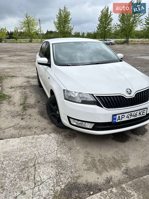 Skoda Rapid 2013