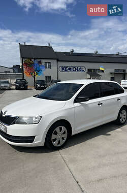 Хетчбек Skoda Rapid 2015 в Білій Церкві